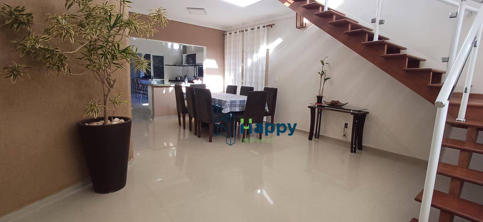 Casa de Condomínio, 4 quartos - Foto 1