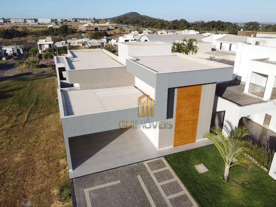 Casa à venda com 4 quartos, 264m² - Foto 2