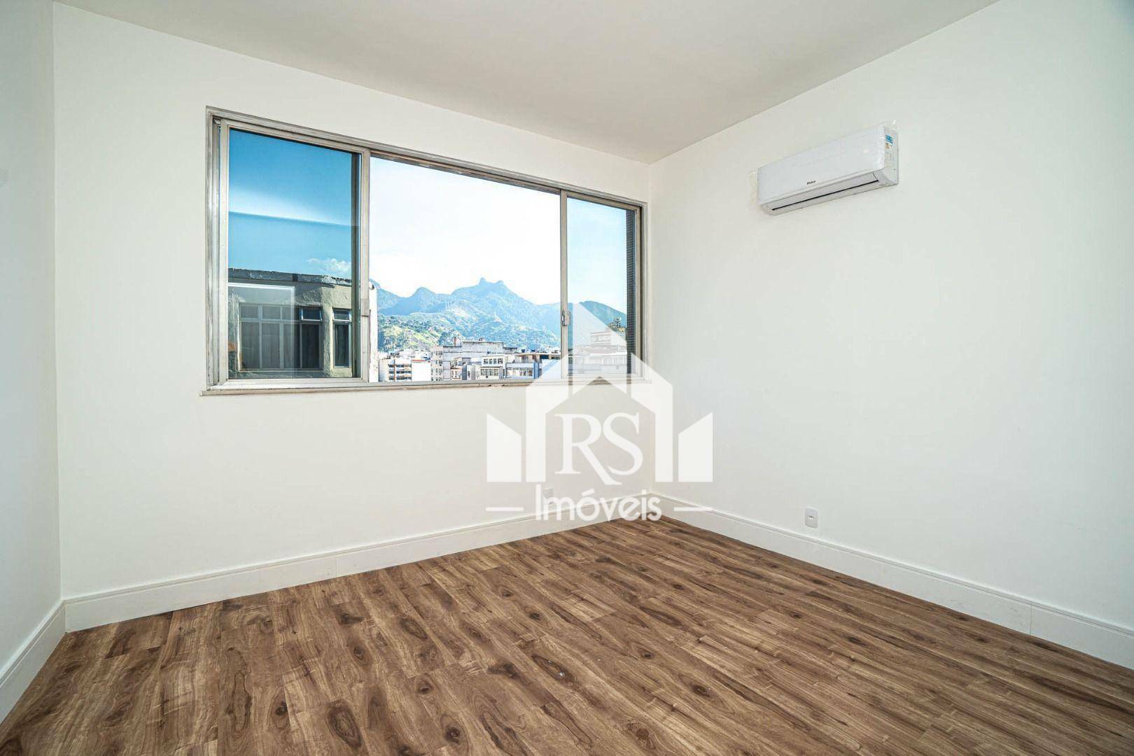 Apartamento à venda com 4 quartos, 130m² - Foto 17