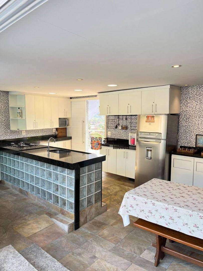 Sobrado à venda com 4 quartos, 306M2 - Foto 55