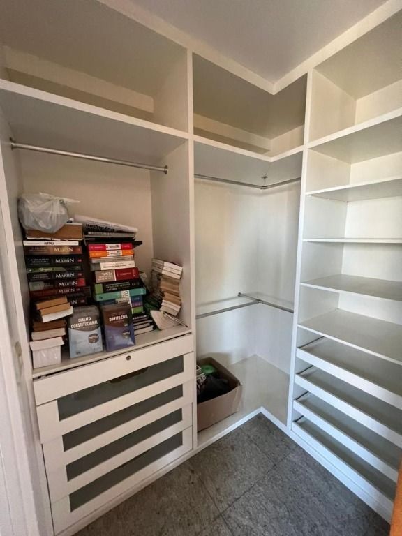 Apartamento à venda com 4 quartos, 300m² - Foto 17