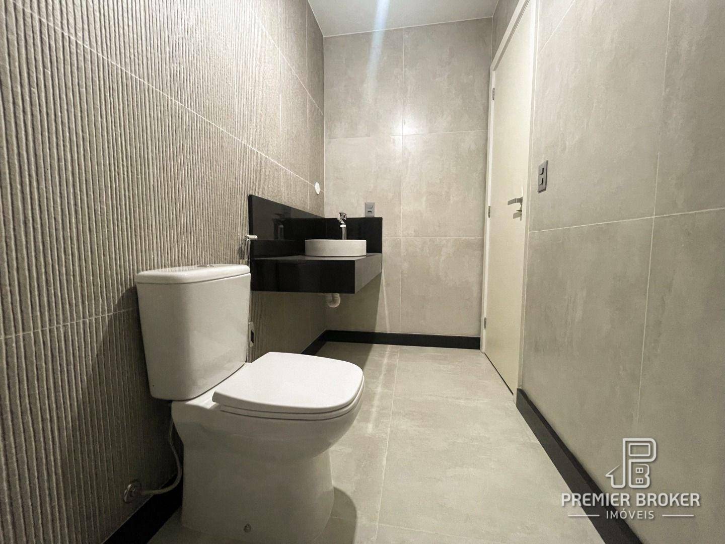 Casa de Condomínio à venda com 4 quartos, 330m² - Foto 36