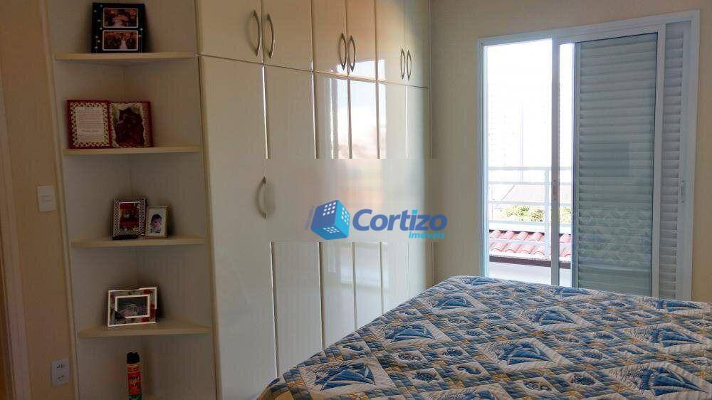 Casa à venda com 4 quartos, 380m² - Foto 12