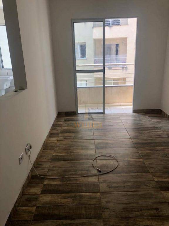 Apartamento à venda com 2 quartos, 57m² - Foto 7