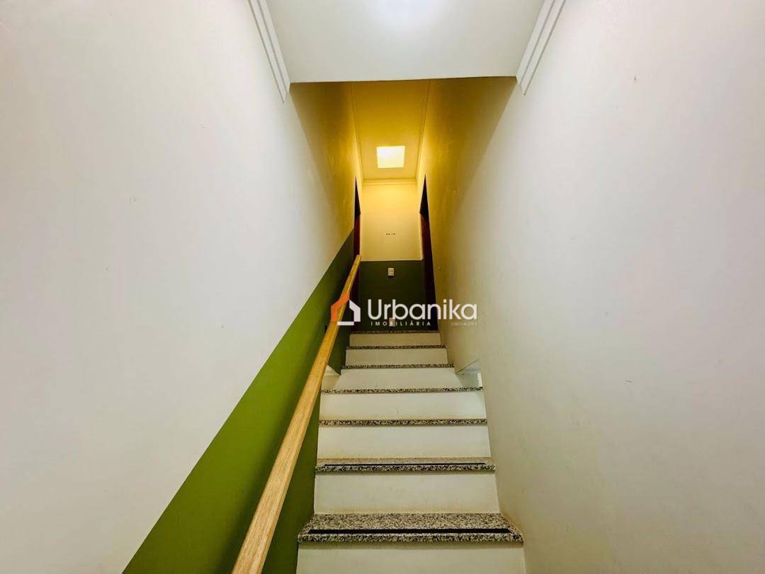 Casa, 2 quartos, 72 m² - Foto 2