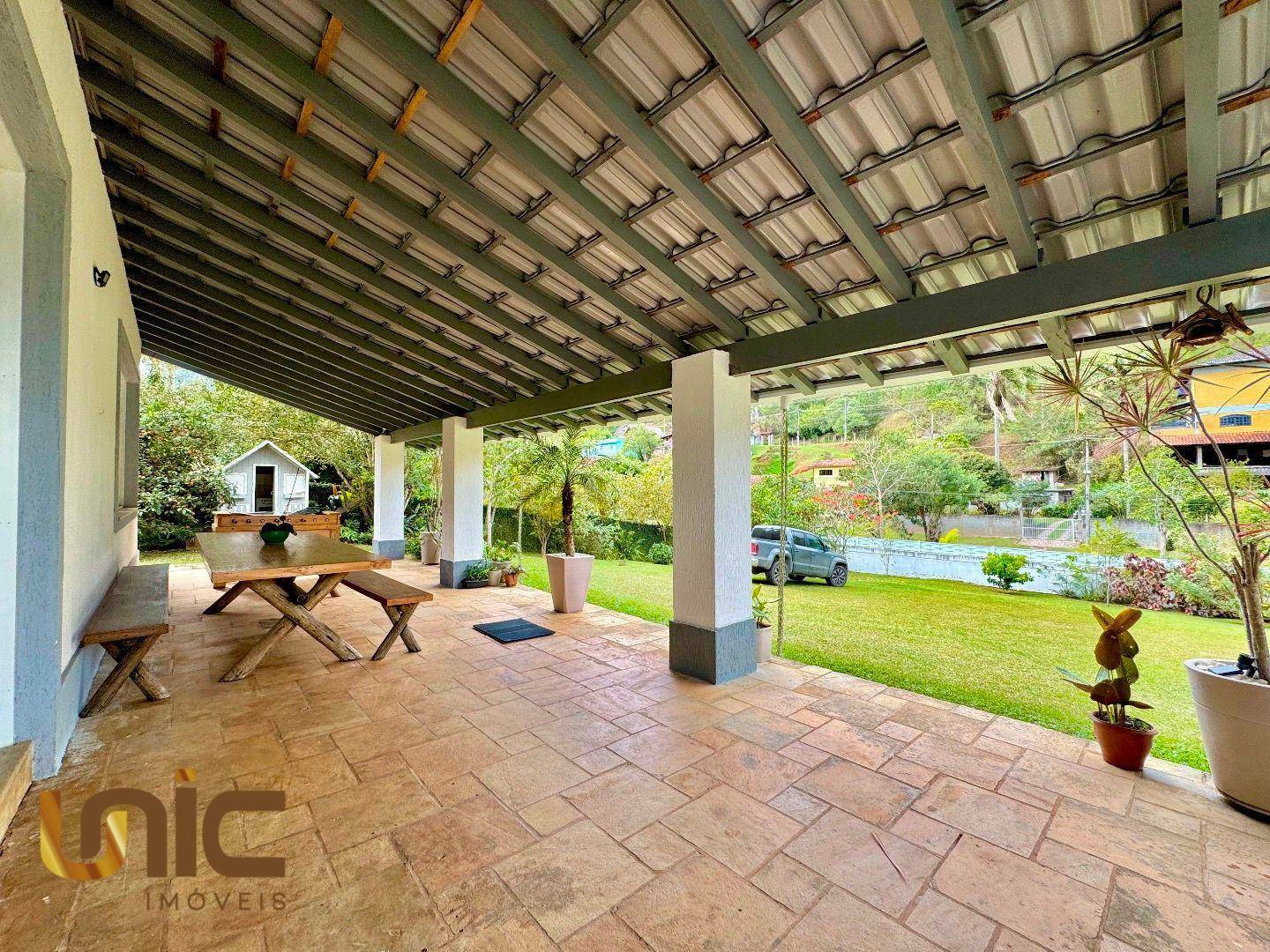 Casa de Condomínio à venda com 4 quartos, 337m² - Foto 5