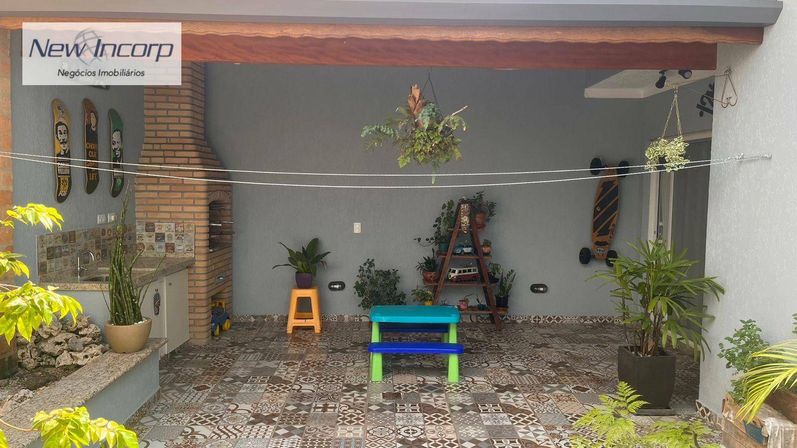 Sobrado à venda com 3 quartos, 250m² - Foto 3