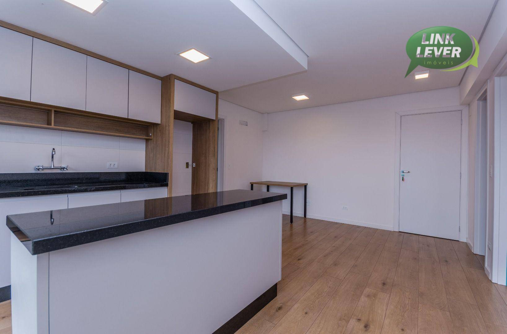 Apartamento para alugar com 2 quartos, 62m² - Foto 5