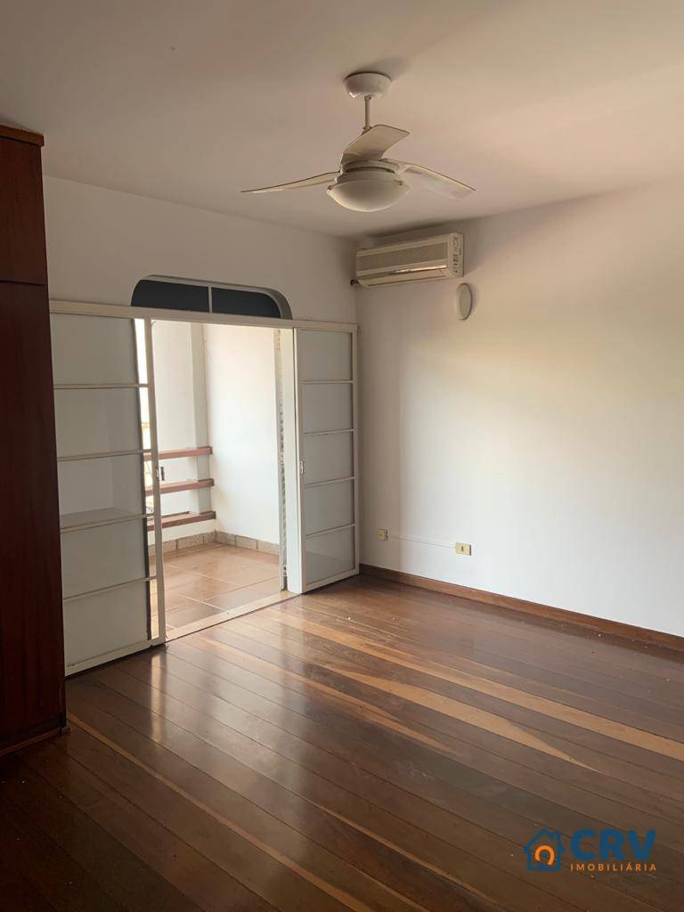 Casa à venda e aluguel com 3 quartos, 320m² - Foto 20