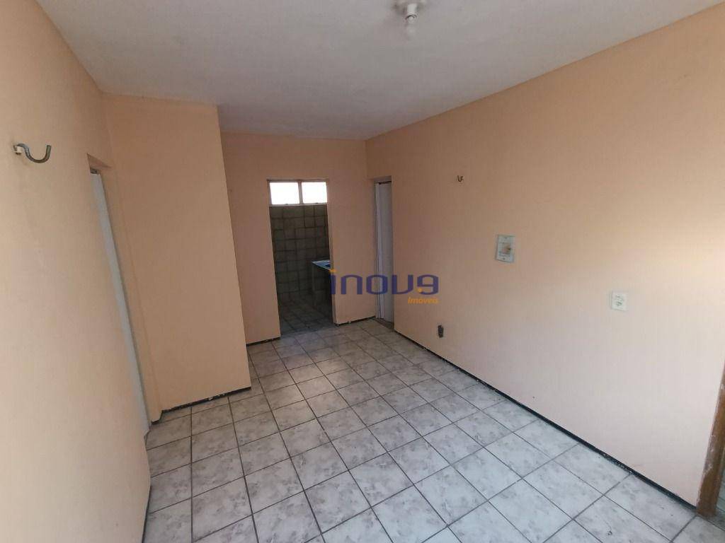 Apartamento à venda com 2 quartos, 44m² - Foto 5
