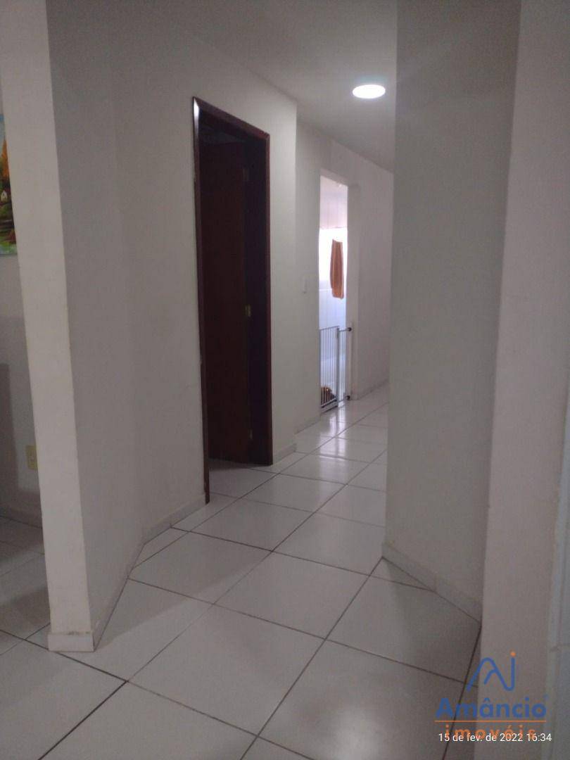 Apartamento à venda com 3 quartos, 98m² - Foto 13