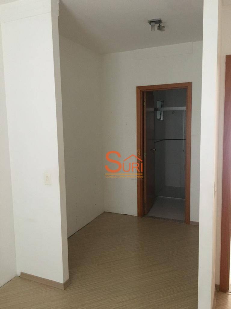 Apartamento à venda com 3 quartos, 100m² - Foto 3