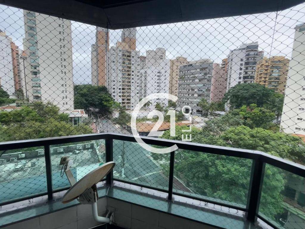 Apartamento à venda com 3 quartos, 192m² - Foto 29