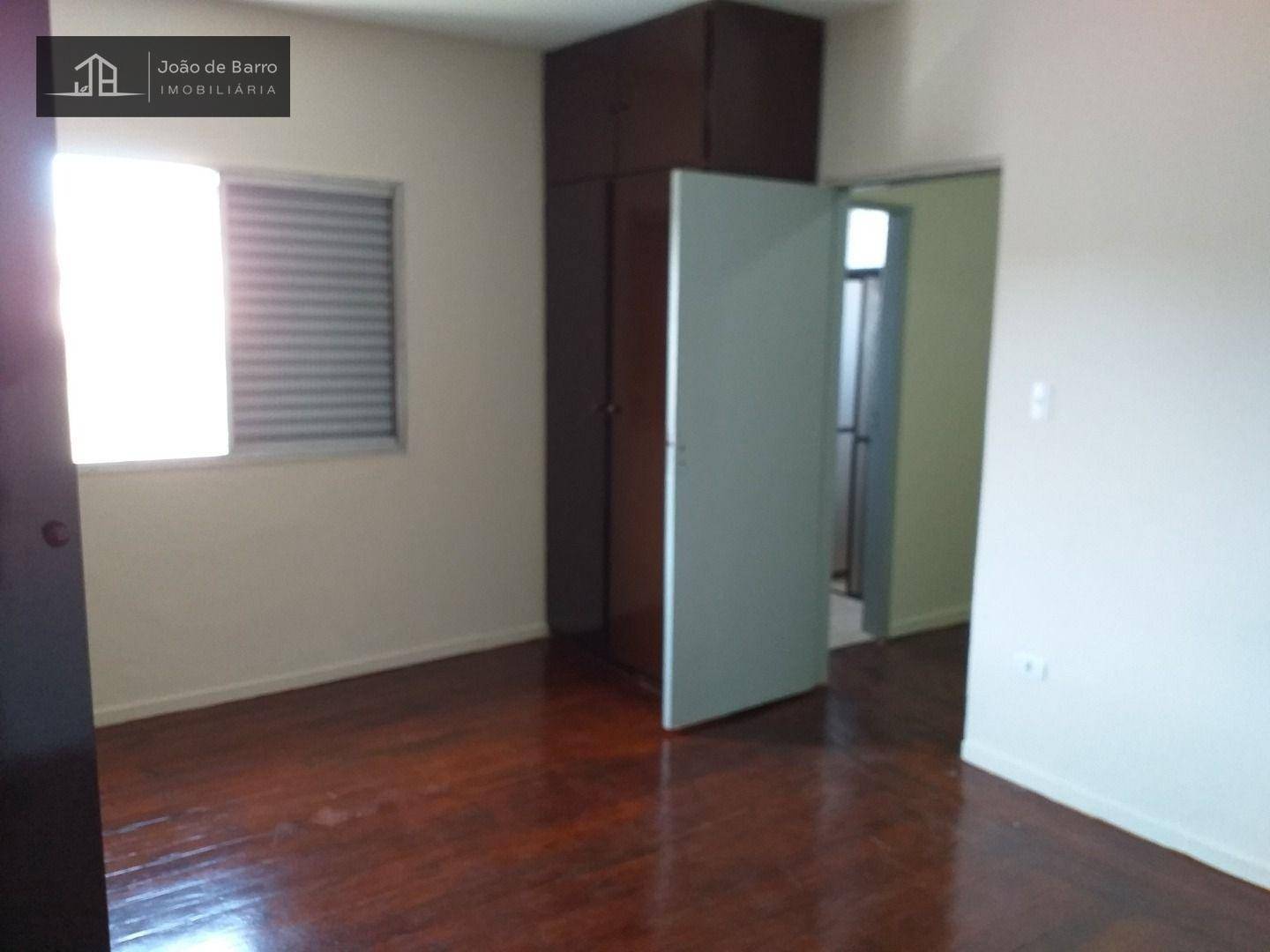 Sobrado à venda com 3 quartos, 200m² - Foto 10