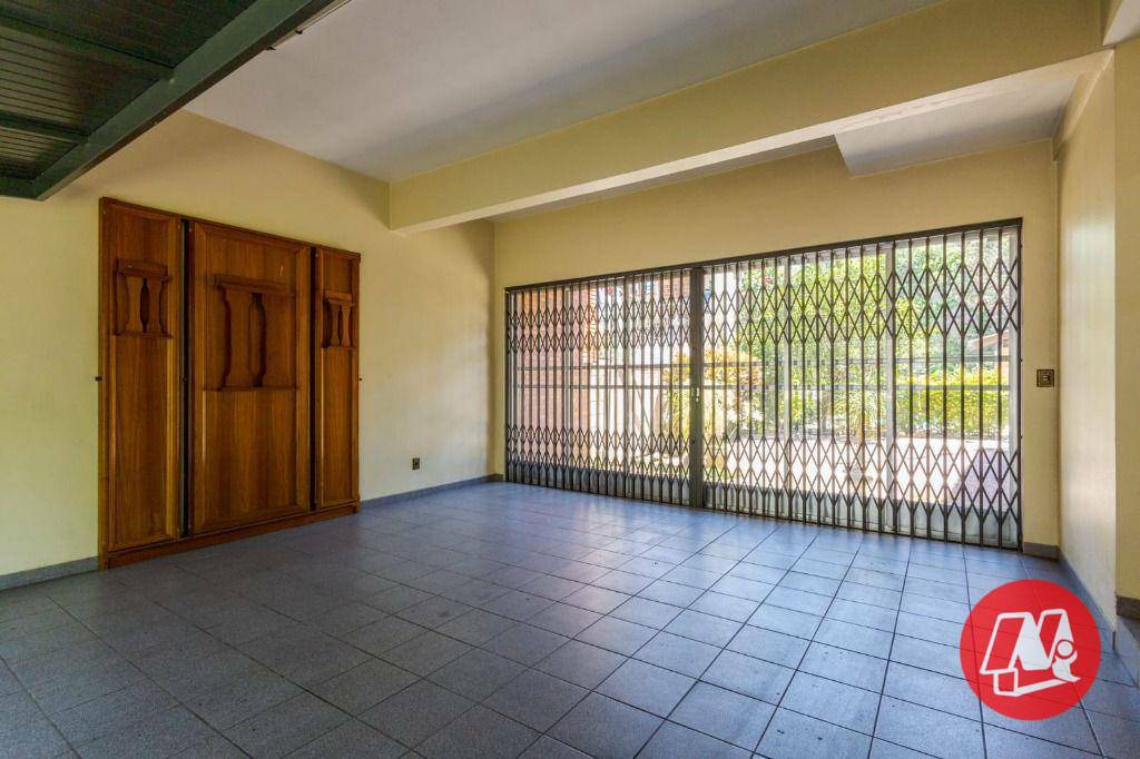 Casa à venda com 5 quartos, 337m² - Foto 59