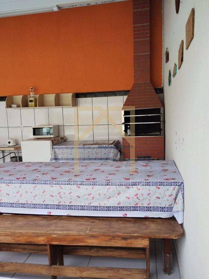 Chácara à venda com 3 quartos, 110m² - Foto 2