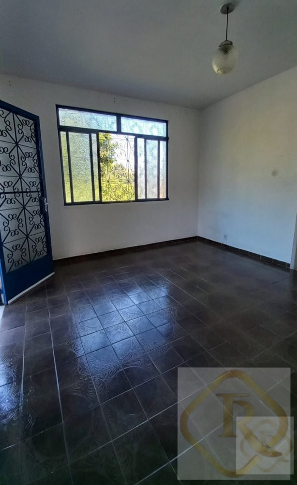 Casa para alugar com 3 quartos, 120m² - Foto 7