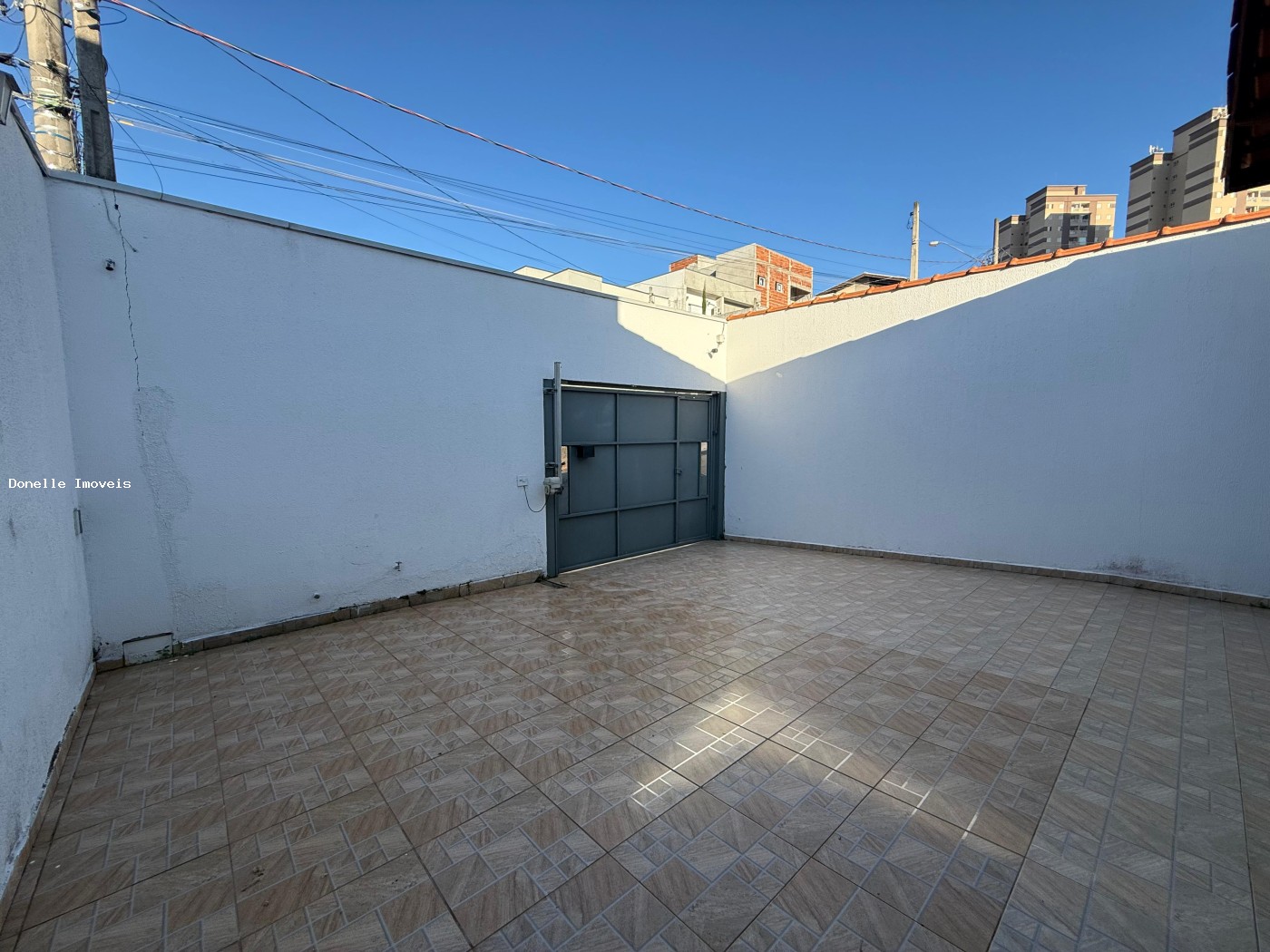 Casa para alugar com 2 quartos, 125m² - Foto 5