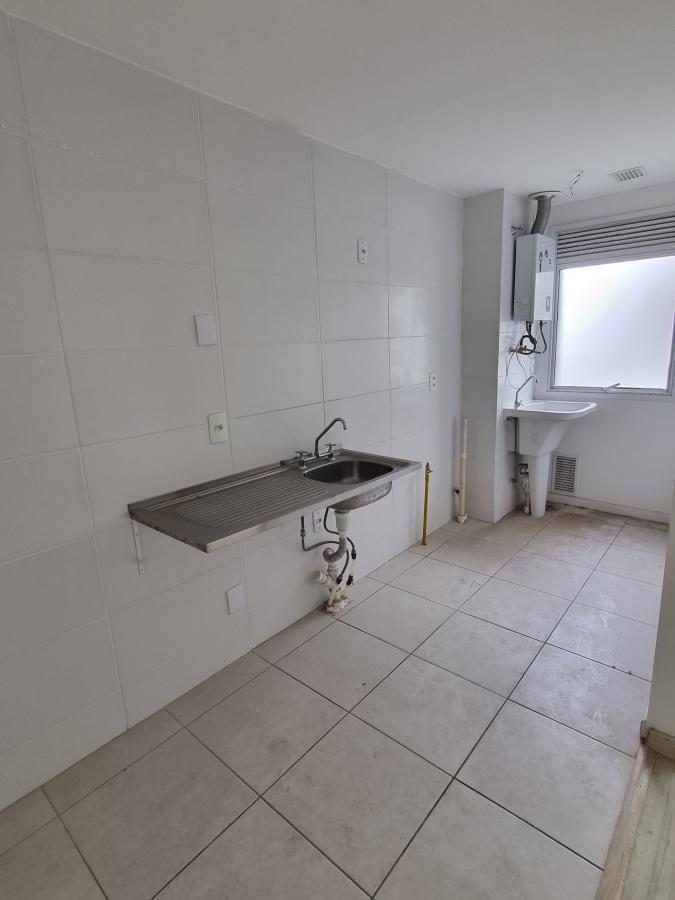 Apartamento à venda com 3 quartos, 61m² - Foto 4