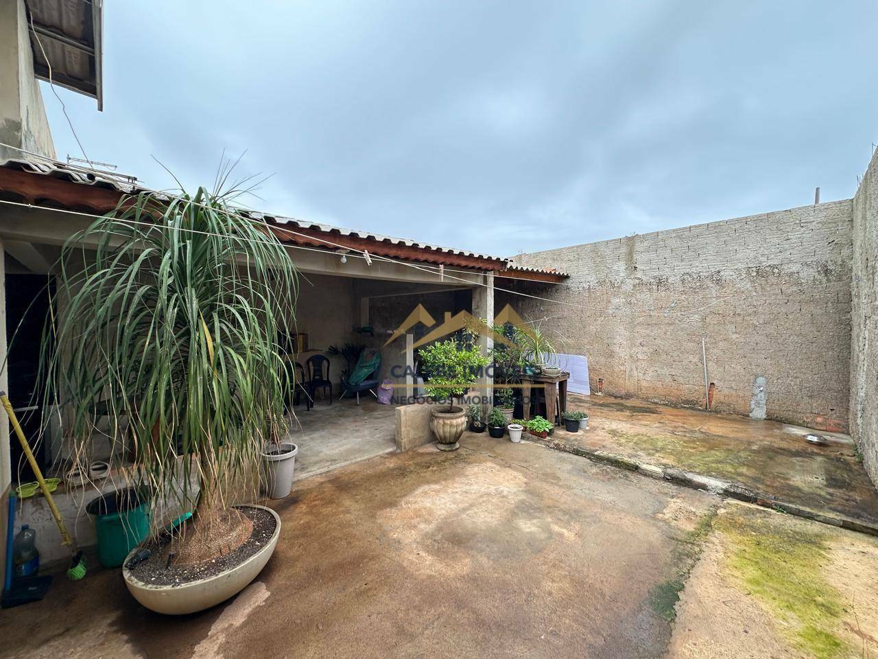 Casa à venda com 2 quartos, 50m² - Foto 10