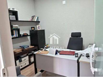 Casa de Condomínio à venda com 4 quartos, 300m² - Foto 3
