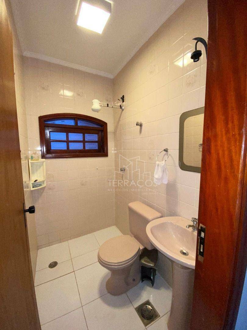 Casa à venda e aluguel com 4 quartos, 362m² - Foto 15