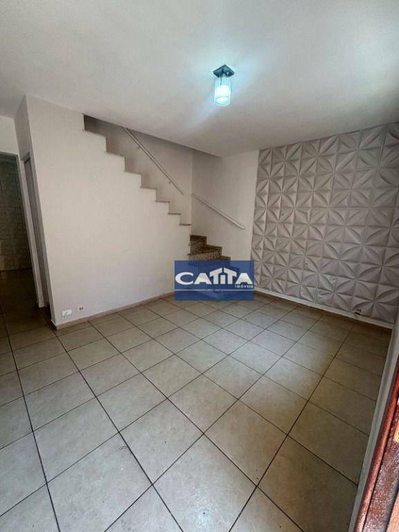 Sobrado à venda com 2 quartos, 44m² - Foto 20