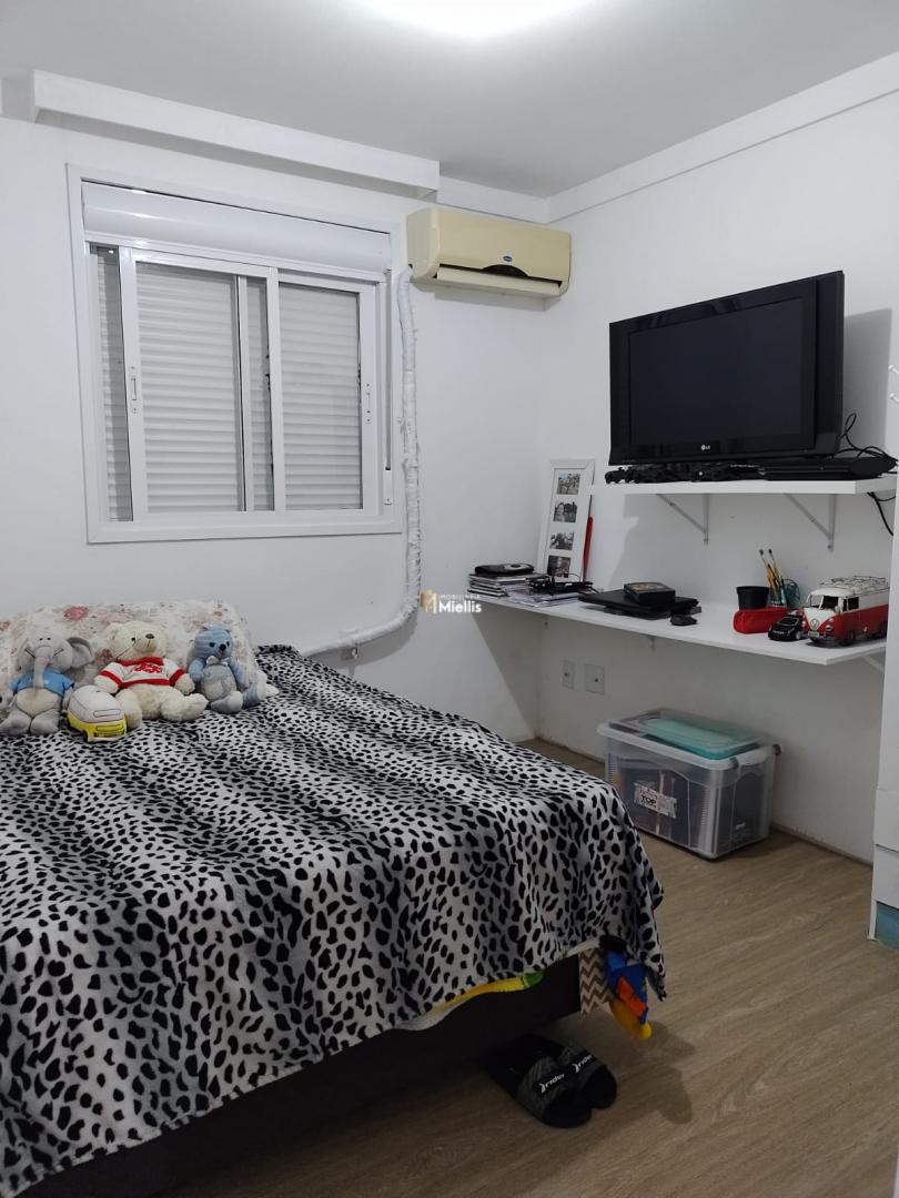 Apartamento à venda com 2 quartos, 47m² - Foto 3