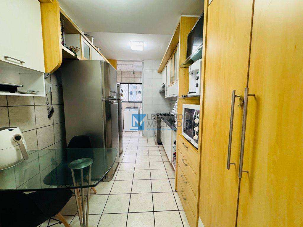 Apartamento à venda com 4 quartos, 139m² - Foto 12