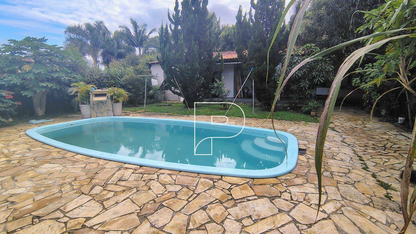 Casa de Condomínio à venda e aluguel com 3 quartos, 240m² - Foto 19