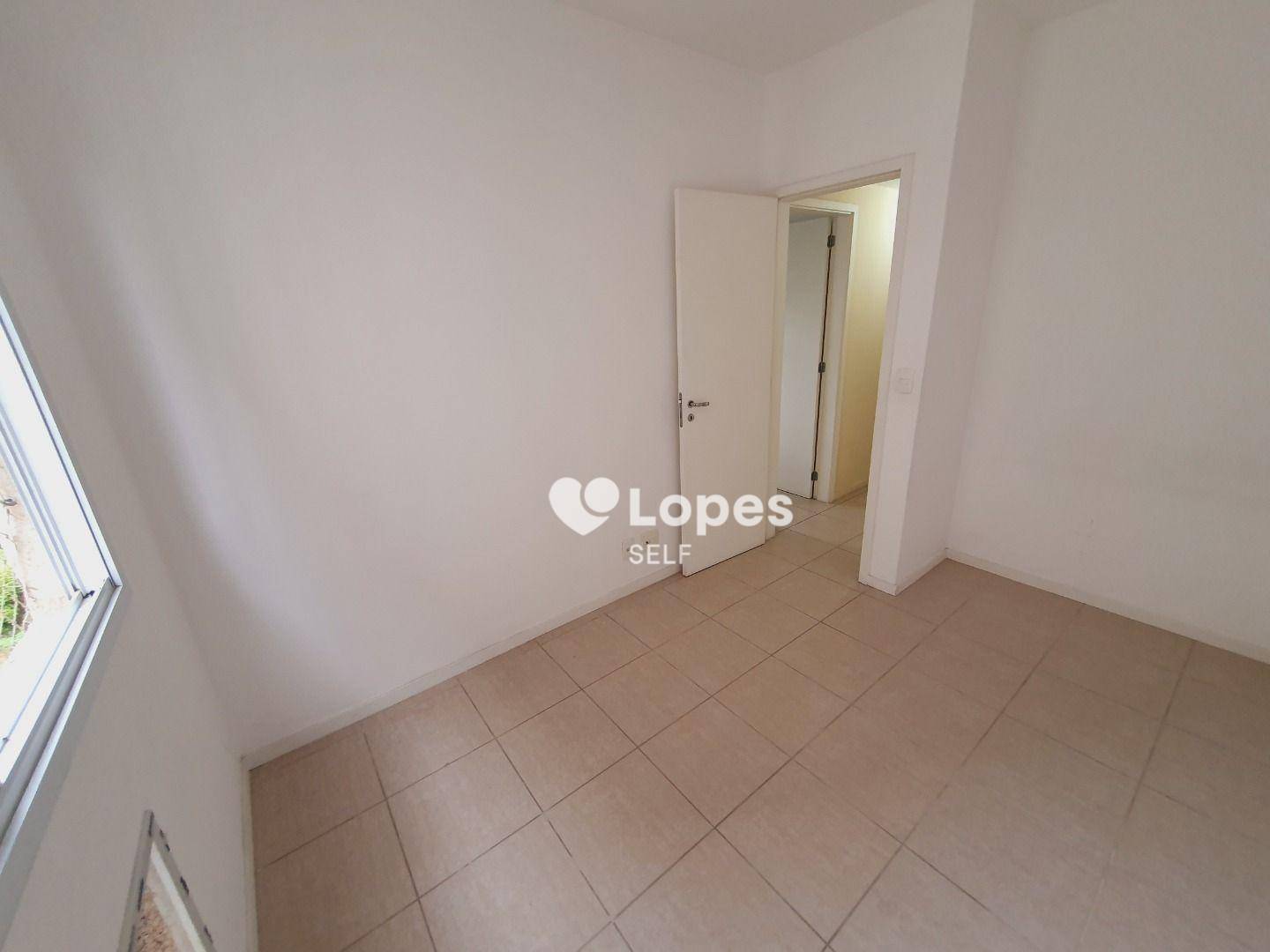 Apartamento à venda com 3 quartos, 90m² - Foto 9