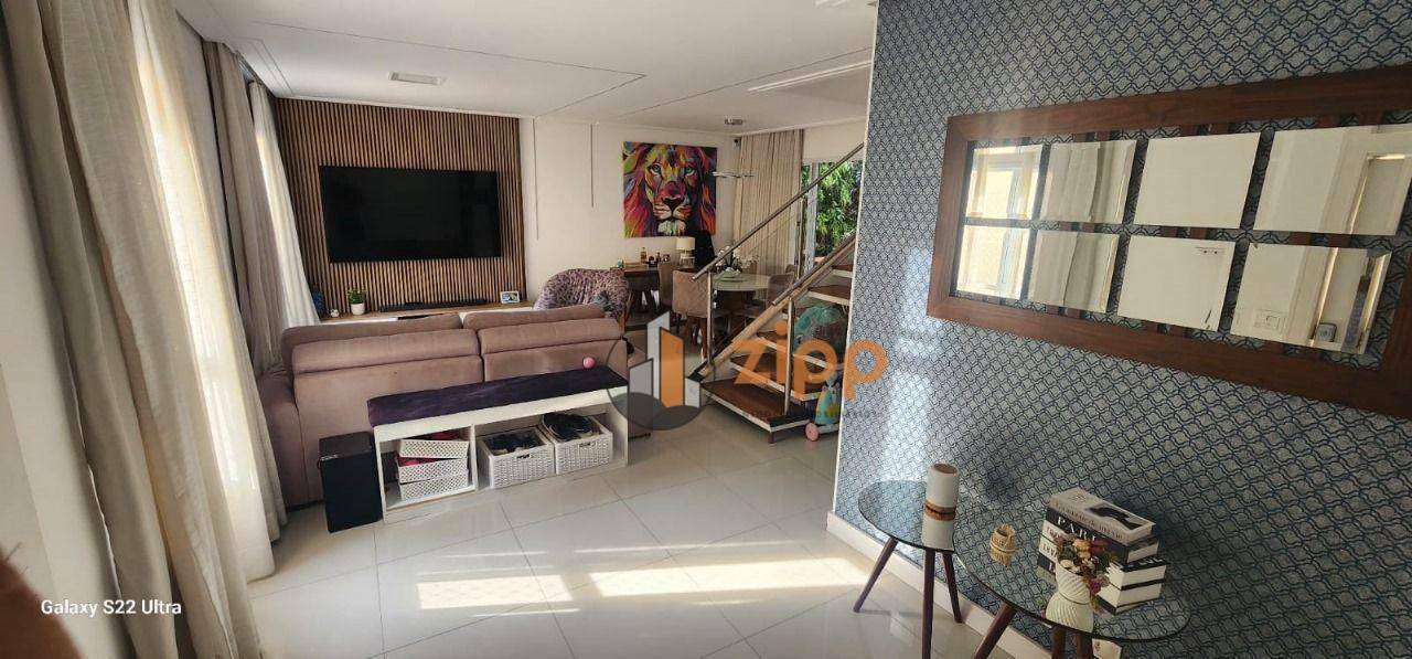 Sobrado à venda com 3 quartos, 324m² - Foto 1