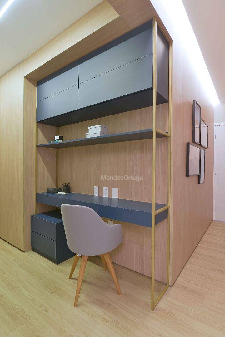 Apartamento à venda com 3 quartos, 220m² - Foto 18