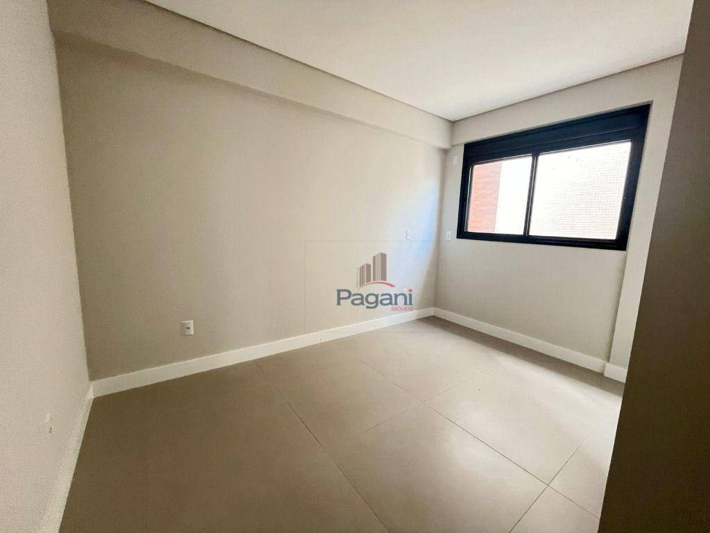 Apartamento, 2 quartos, 58 m² - Foto 4