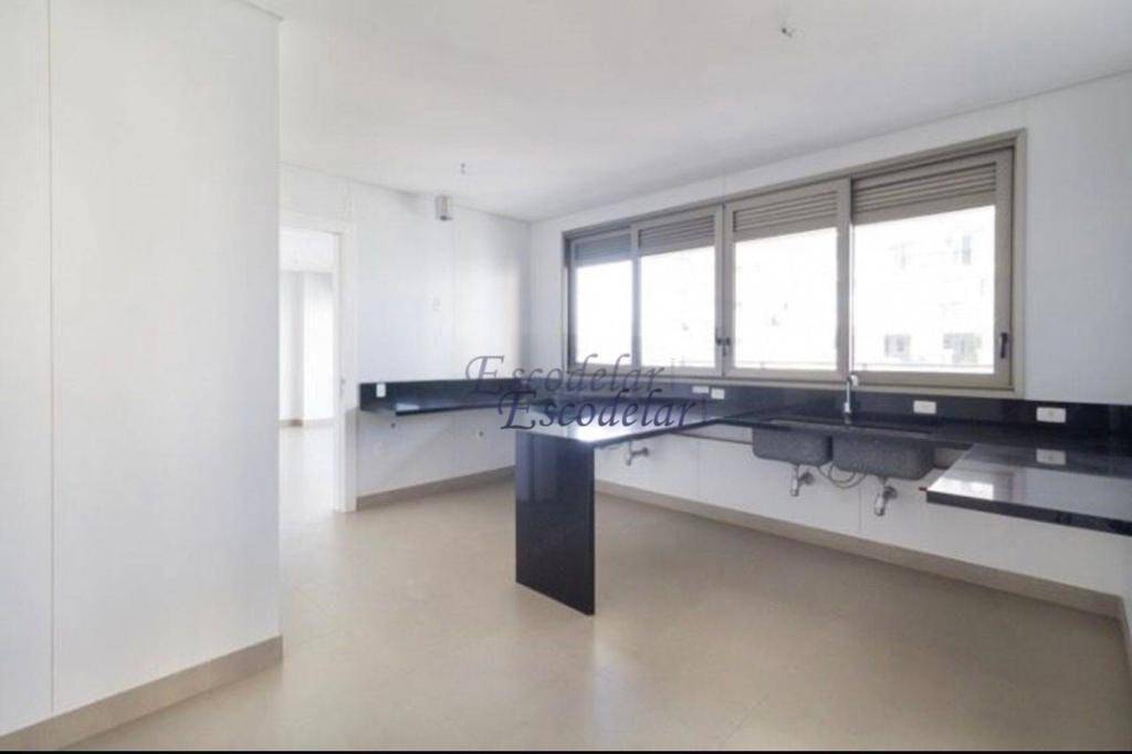 Apartamento à venda com 4 quartos, 632m² - Foto 16