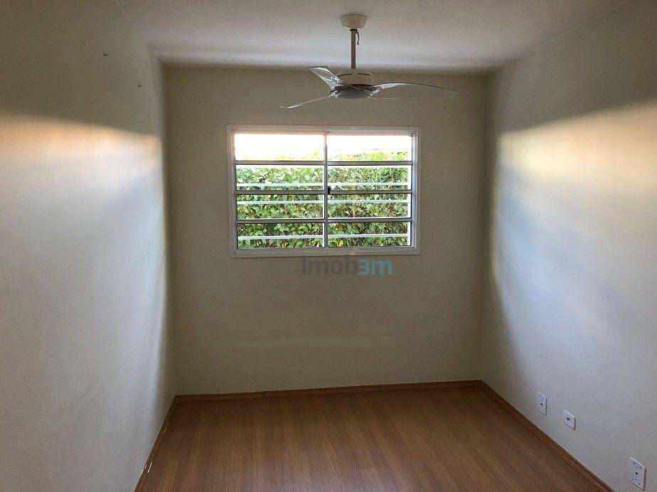 Apartamento à venda com 2 quartos, 46m² - Foto 11