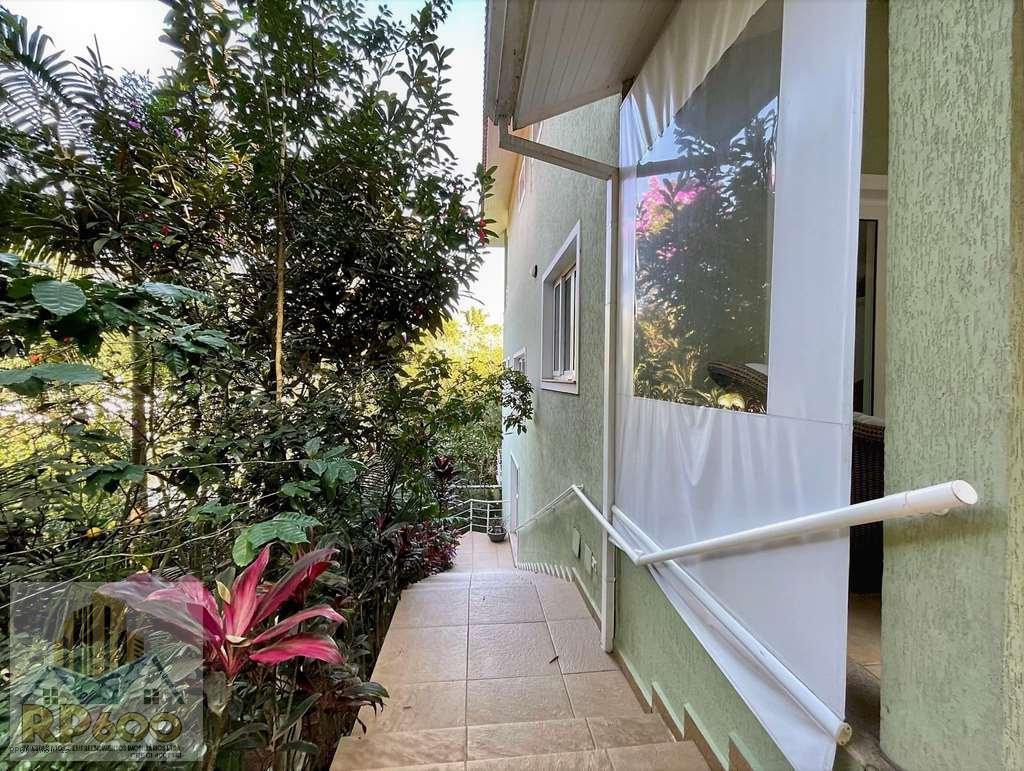 Casa de Condomínio à venda com 4 quartos, 553m² - Foto 46