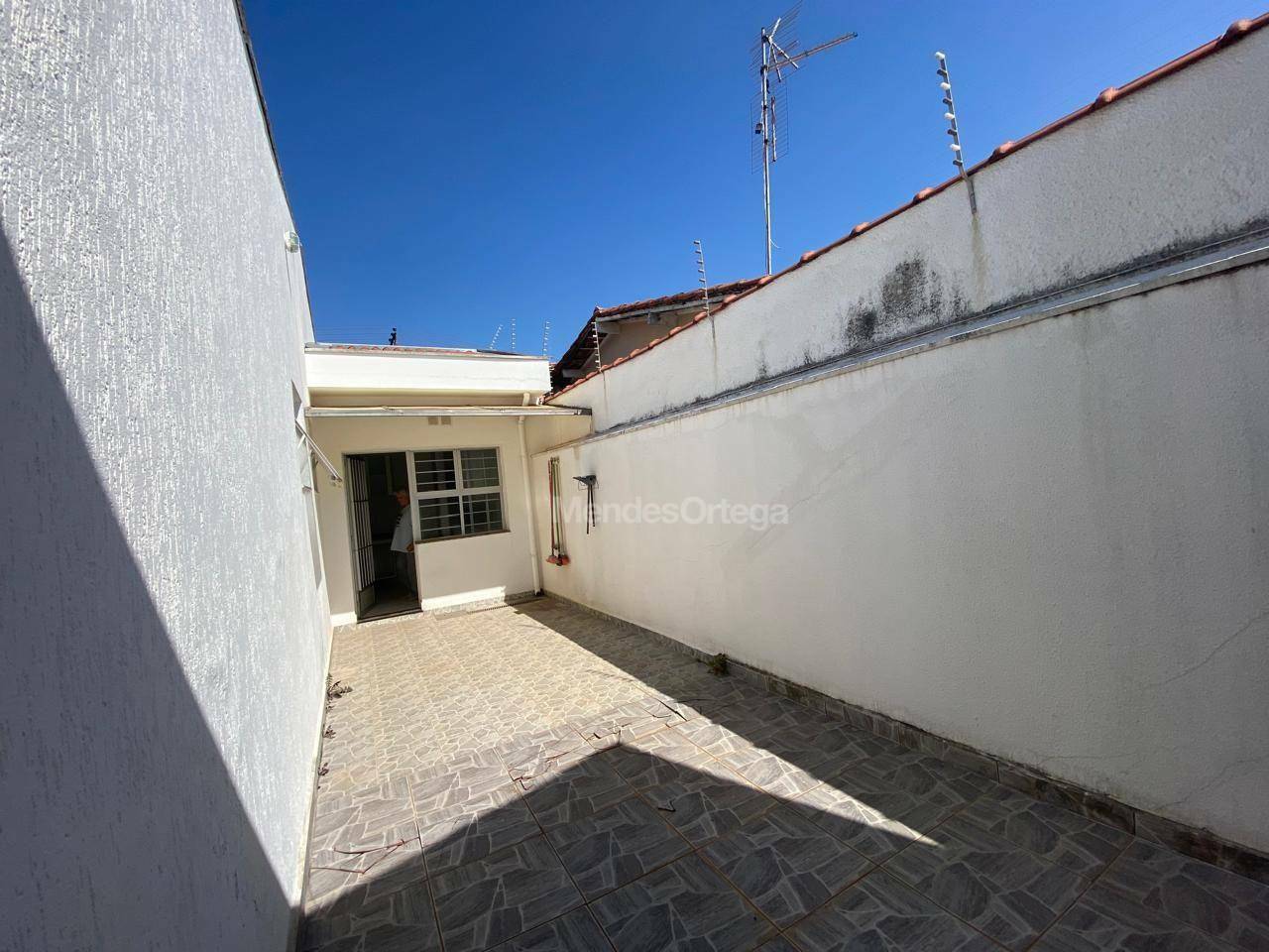 Casa à venda com 3 quartos, 238m² - Foto 24