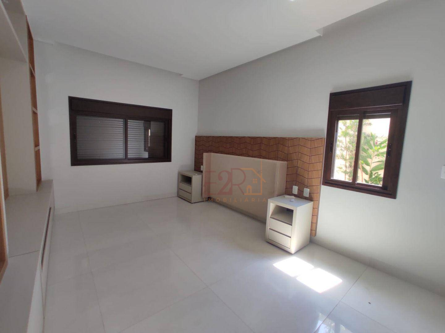 Casa de Condomínio à venda com 4 quartos, 389m² - Foto 12