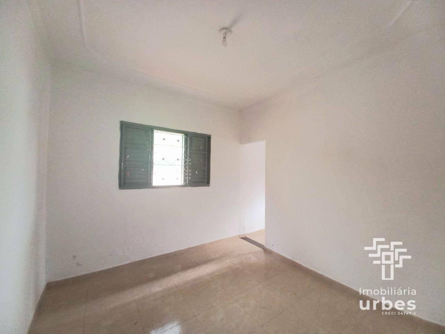 Casa à venda e aluguel com 3 quartos, 221m² - Foto 7