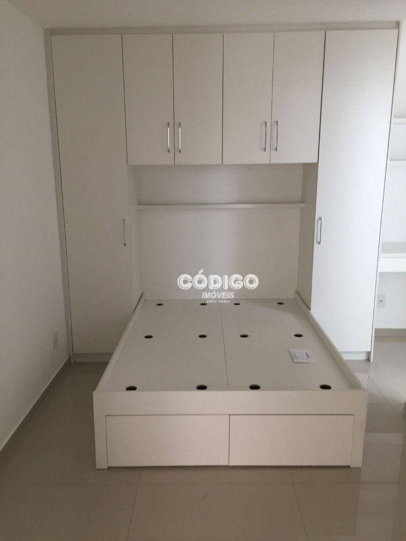 Apartamento à venda com 2 quartos, 60m² - Foto 12