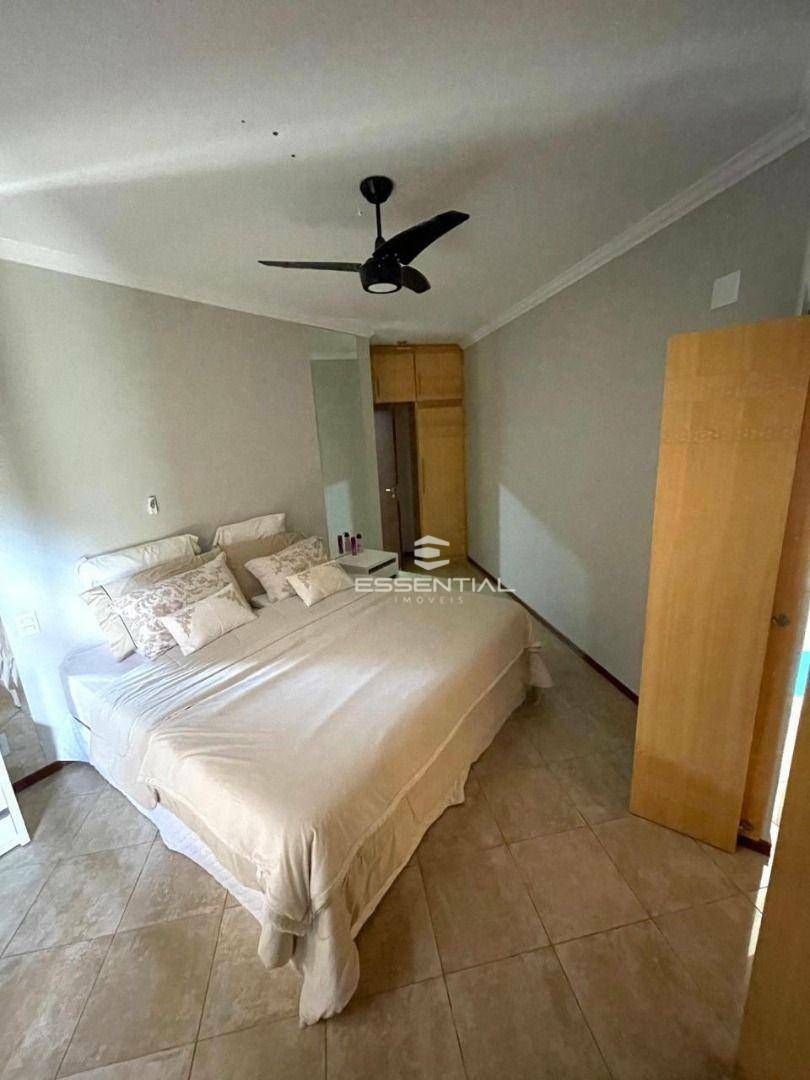 Casa de Condomínio à venda com 5 quartos, 290m² - Foto 5