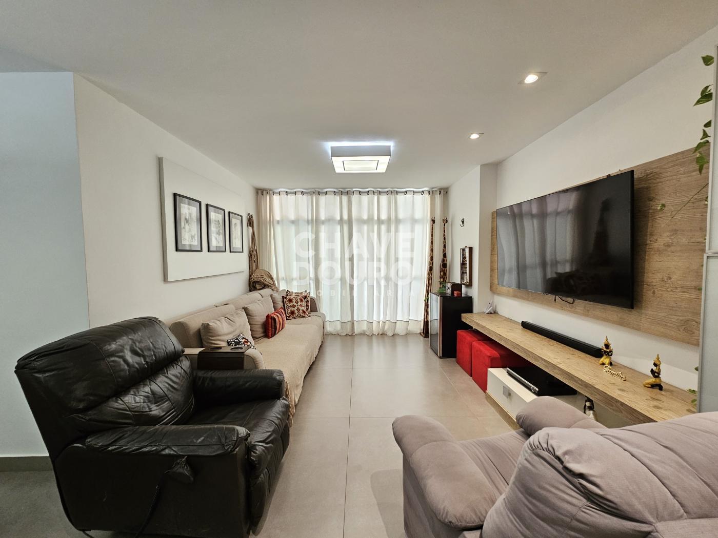 Apartamento à venda com 4 quartos, 150m² - Foto 7