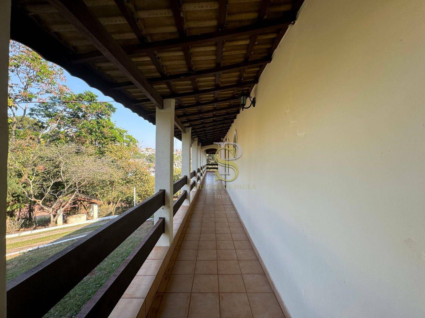 Chácara à venda com 4 quartos, 250m² - Foto 4