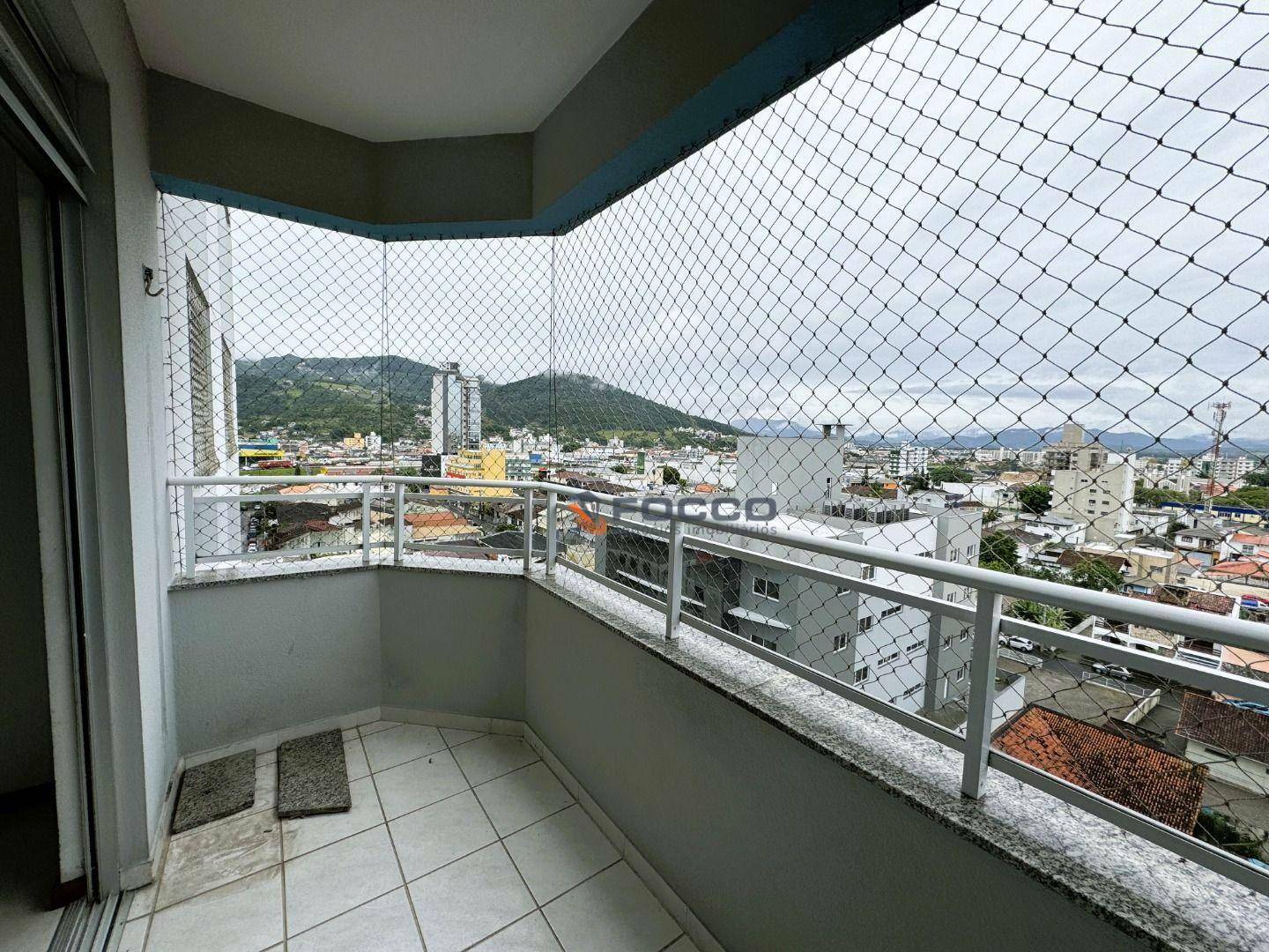 Apartamento à venda com 3 quartos, 103m² - Foto 7