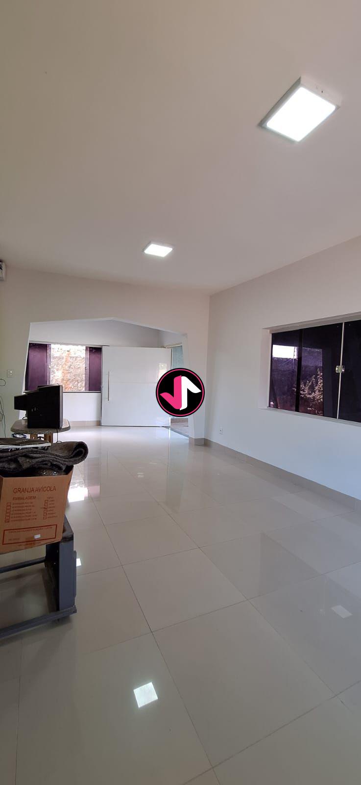 Casa à venda com 3 quartos, 587m² - Foto 12