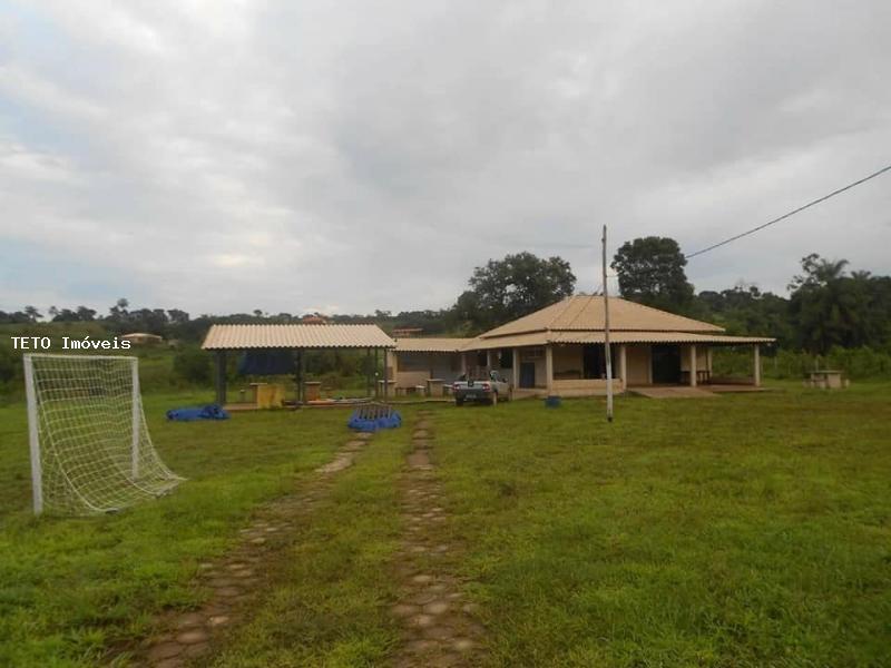 Fazenda à venda com 2 quartos, 9200m² - Foto 2