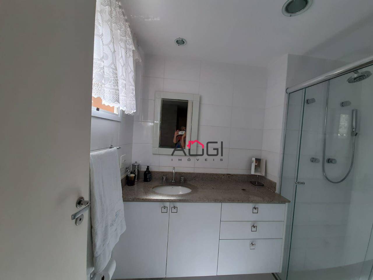 Apartamento à venda com 4 quartos, 143m² - Foto 6