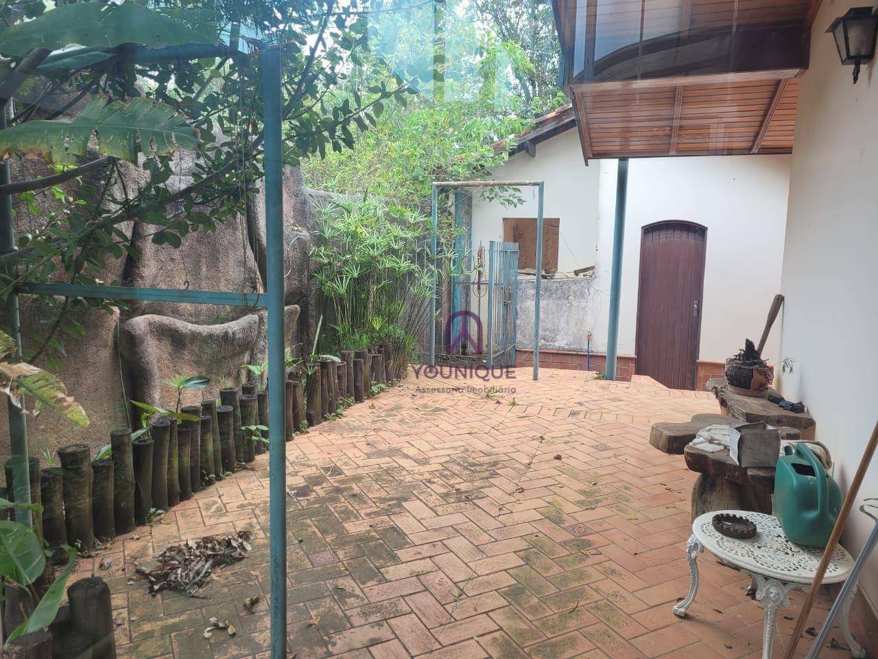 Casa à venda com 4 quartos, 810m² - Foto 14