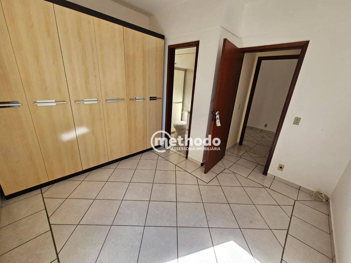 Apartamento à venda com 3 quartos, 78m² - Foto 9